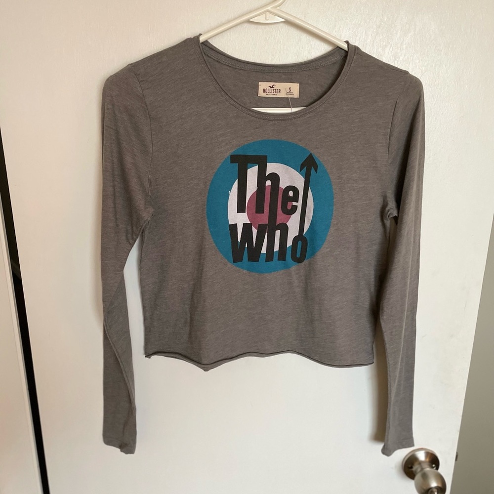 Hollister “The Who” Cropped Graphic Lightweight Top - Size S - Picture 3 of 11